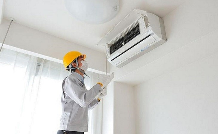 Nên kiểm tra máy lạnh định kỳ để phát hiện các lỗi hoạt động bất thường của thiết bị