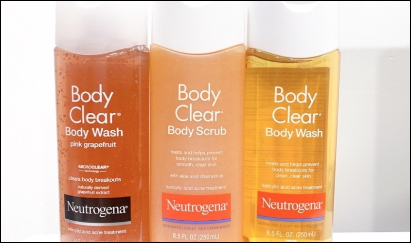 Sữa tắm Neutrogena Body Clear