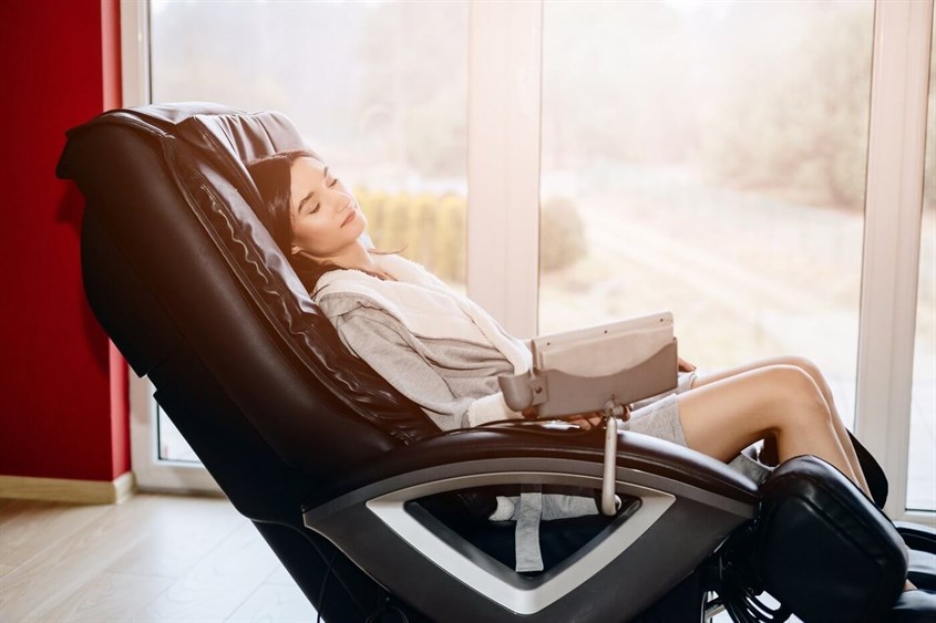 Cải thiện tình trạng nhức mỏi hay gặp ở nhân viên văn phòng với chức năng massage nhiệt hồng ngoại Cải thiện tình trạng nhức mỏi hay gặp ở nhân viên văn phòng với chức năng massage nhiệt hồng ngoại
