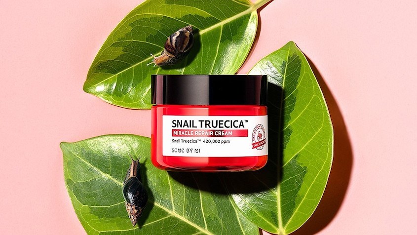 Dùng Kem dưỡng phục hồi da mờ thâm sẹo chiết xuất Ốc Sên Some By Mi Truecica Miracle Repair 60g