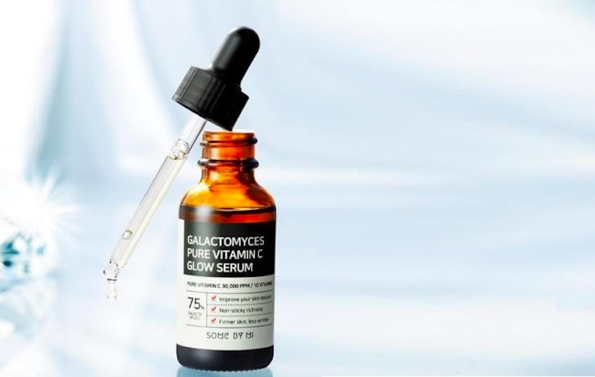 Đậy kín nắp sau mỗi lần sử dụng serum vitamin C Some By Mi