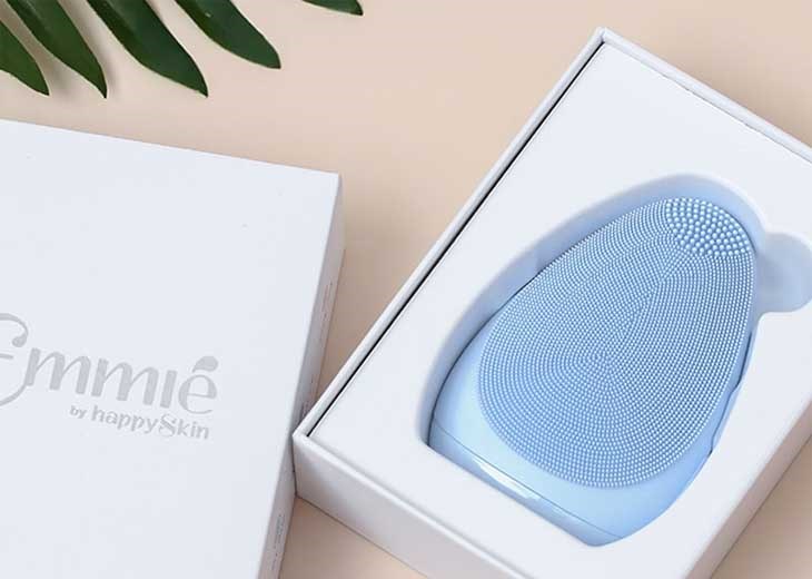 giúp làm sạch sâu đến từng lỗ chân lông, hạn chế hình thành mụn đầu đen hiệu quả cho nam giới