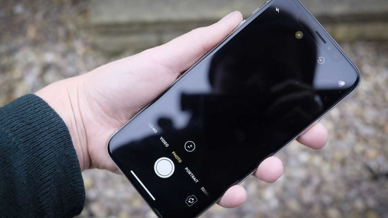 Hệ điều hành xảy ra lỗi trong quá trình cập nhật gây ra camera iPhone bị đen Hệ điều hành xảy ra lỗi trong quá trình cập nhật gây ra camera iPhone bị đen