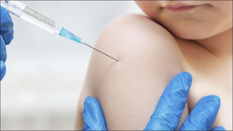 Mọi đối tượng, lứa tuổi đều nên tiêm phòng thủy đậu 
