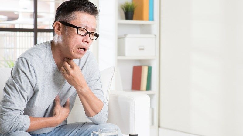 Bệnh tuyến giáp gây cho giọng nói khàn hơn bình thường trong thời gian dài