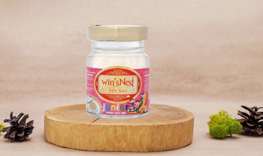 Hộp 4 hũ nước yến sào Win