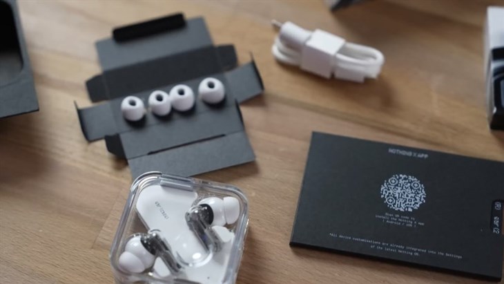 Nothing Ear (2) được bán với giá khoảng 3.5 triệu đồng (cập nhật 06/04/2023, có thể thay đổi theo thời gian) Nothing Ear (2) được bán với giá khoảng 3.5 triệu đồng (cập nhật 06/04/2023, có thể thay đổi theo thời gian)