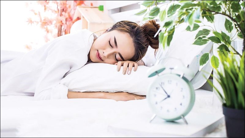 Ngủ đủ giấc giúp giảm cảm giác thèm ăn