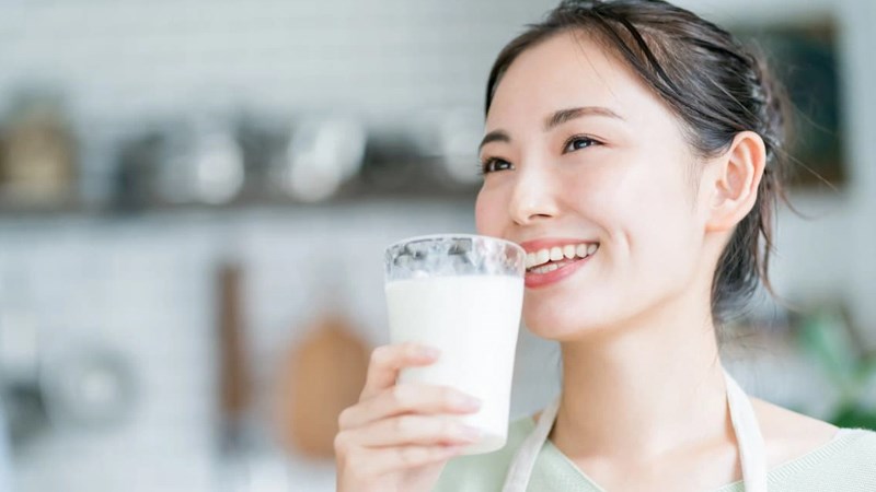 Lựa chọn thời điểm uống sữa hợp lý để mang lại lợi ích tốt nhất cho cơ thể