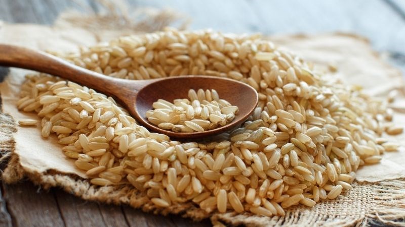 Chất dinh dưỡng chính trong gạo lứt là tinh bột