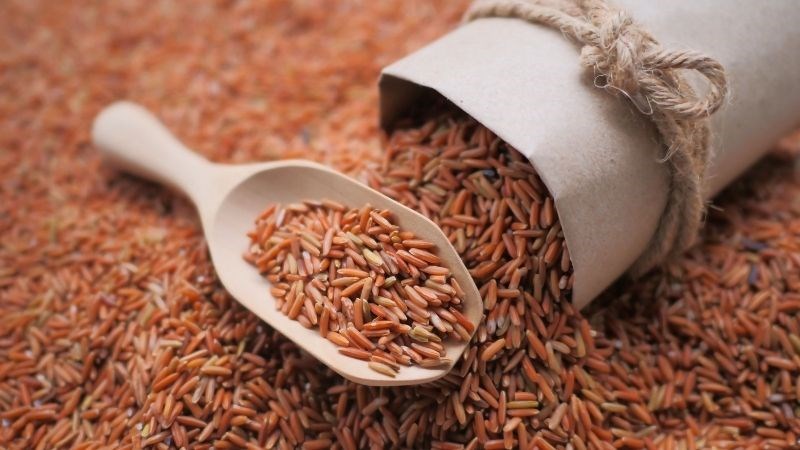 Gạo lứt chứa nhiều vitamin và khoáng chất