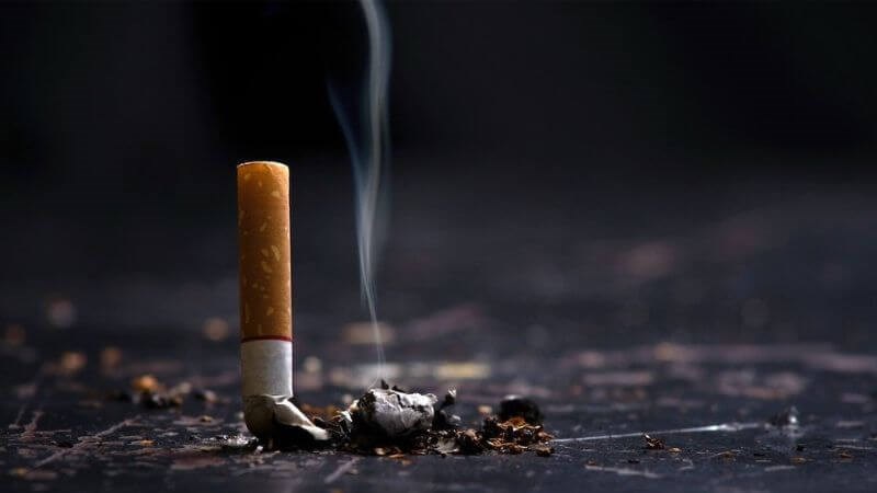 Tránh hút thuốc lá nhằm tăng khả năng đậu thai