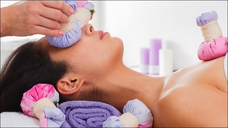 Ngứa mắt có thể được giảm bớt nhờ chườm nóng Ngứa mắt có thể được giảm bớt nhờ chườm nóng