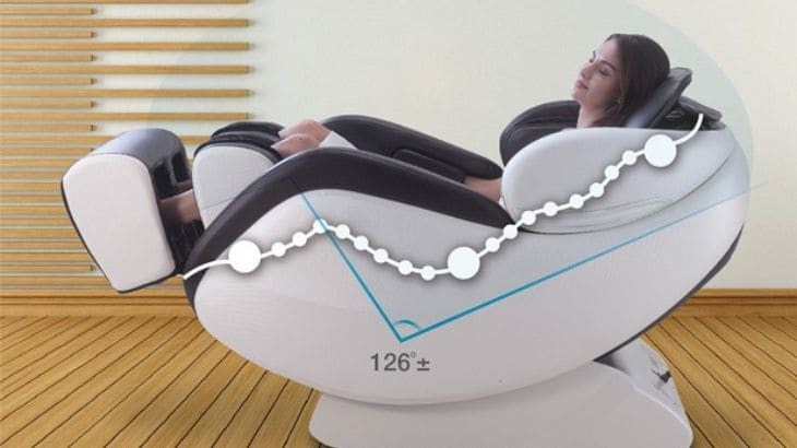 Ghế massage không trọng lực hoạt động bằng cách ngả cơ thể bạn về phía sau cho đến khi chân và đùi hợp thành một góc từ 120 - 130 độ