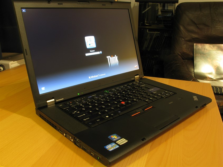 ThinkPad W Series thuộc dòng máy trạm có cấu hình mạnh mẽ