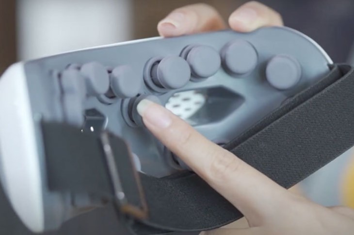 Máy massage mắt HASUTA HME-120 giúp đôi mắt thư giãn nhanh chóng nhờ 17 đầu massage bằng silicon mềm mại