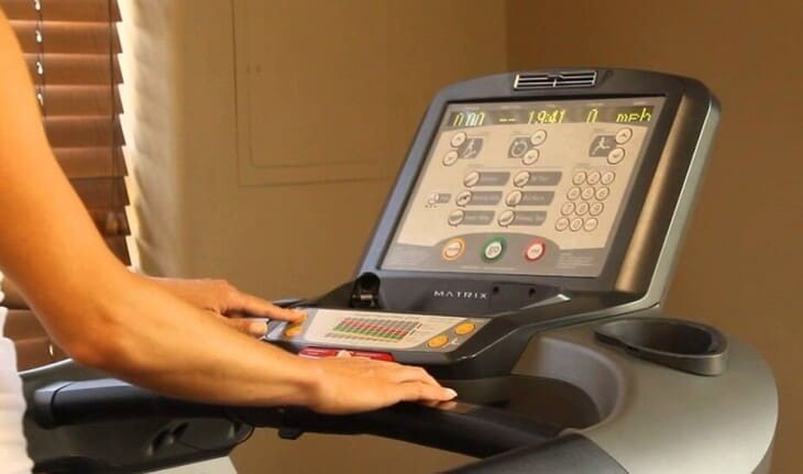 Bạn nên biết cách reset máy chạy bộ với các thao tác đơn giản, để máy hoạt động tốt và cho công xuất tối ưu
