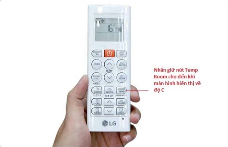 Nhấn giữ nút Temp Room trên điều khiển điều hòa LG để chuyển độ F sang độ C
