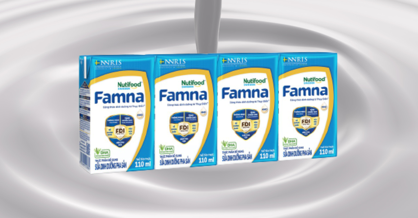 sữa bột pha sẵn famna