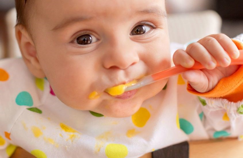 Dù phô mai cung cấp nhiều chất dinh dưỡng, nhưng cũng nên ăn ở mức độ vừa phải