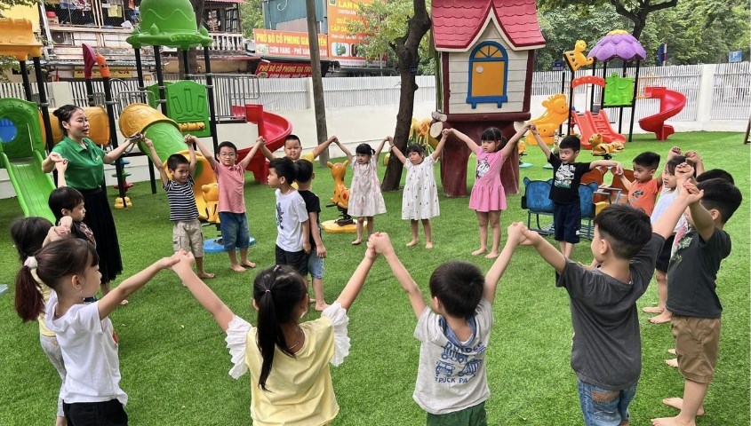 Hoạt động thể chất tại Trường Mầm non Đống Đa Hoạt động thể chất tại Trường Mầm non Đống Đa