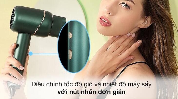 Máy sấy tóc K.SKIN có thể tùy chỉnh tốc độ gió và nhiệt độ máy sấy chỉ với một nút nhấn đơn giản