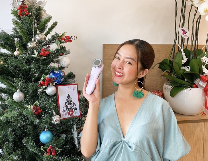 Công nghệ điện di Electroporation trên máy massage mặt Lanaform có thể kích thích quá trình sản sinh collagen, đem đến cho bạn làn da căng bóng