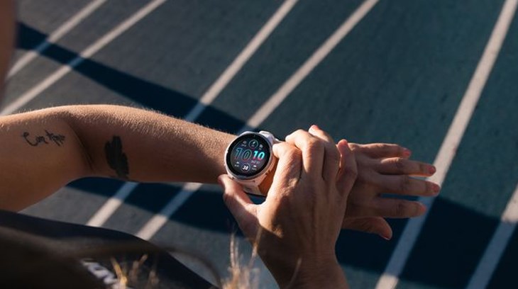 Đồng hồ Garmin Forerunner 265 cho khả năng hoạt động liên tục trong nhiều giờ liền