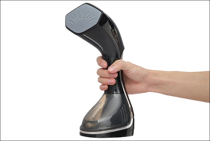 Bàn ủi hơi nước cầm tay Beko STM4116B 1600W được bán với giá 1.150.000 đồng (cập nhật 18/04/2023 và có thể thay đổi theo thời gian) Bàn ủi hơi nước cầm tay Beko STM4116B 1600W được bán với giá 1.150.000 đồng (cập nhật 18/04/2023 và có thể thay đổi theo thời gian)