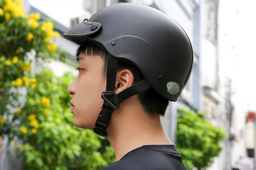 Mũ bảo hiểm Delites được cấu thành từ các bộ phận có chất liệu cao cấp, đảm bảo độ bền của sản phẩm 