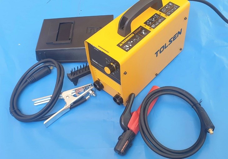 Máy hàn que điện tử 4.0 mm Tolsen 44002 160A hỗ trợ hàn chi tiết trên vật liệu nhanh chóng