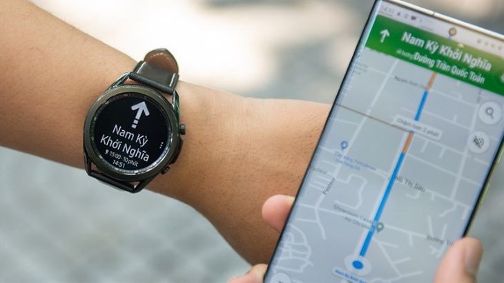 Bạn dễ dàng xem bản đồ với Galaxy Watch