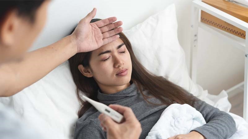 Khi bị nhiễm trùng đường ruột người bệnh thường bị sốt. Khi bị nhiễm trùng đường ruột người bệnh thường bị sốt.