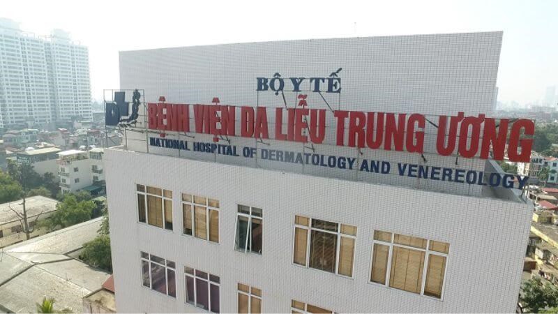Đến các bệnh viện chuyên khoa Da liễu uy tín để được thăm khám và điều trị