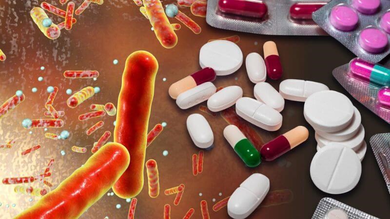 Thuốc kháng sinh gây rối loạn hệ vi sinh có thể gây tiêu chảy cấp