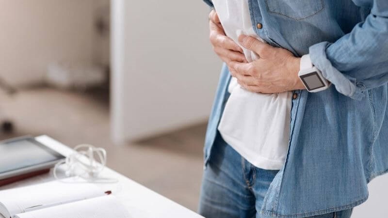 Polyp túi mật có thể gây đau bụng âm ỉ