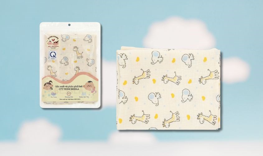 Khăn tắm cotton Bessla 2 lớp 90x100 cm - Hươu cao cổ