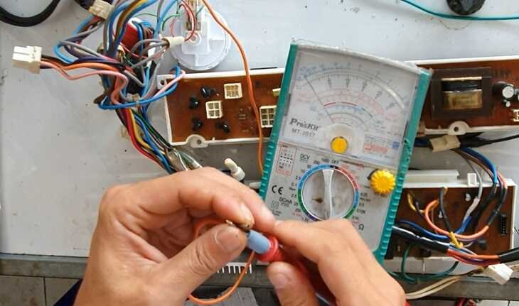 Kiểm tra dây điện nguồn điện