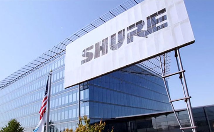 Thương hiệu Shure được thành lập năm 1925, do nhà sáng lập Sidney Shure tại Niles, Illinois, Hoa Kỳ