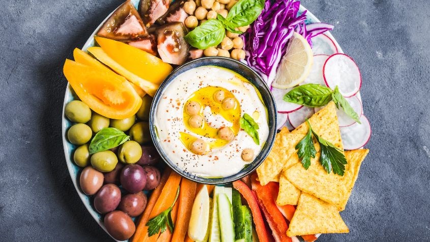 Ăn vặt đúng cách và khoa học giúp bạn kiểm soát cân nặng hiệu quả