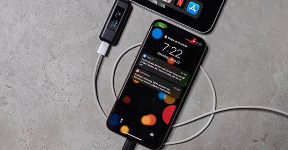 Tạo thông báo nhắc nhở sạc pin trên iPhone cực chất - Fptshop.com.vn