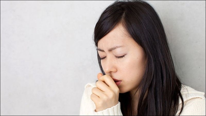Khi tập hít thở nên cẩn trọng đối với trường hợp đang bị khó thở, đau ngực