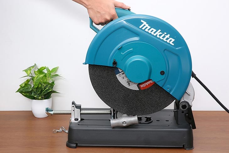 Máy cắt sắt Makita LW1401 2200W 