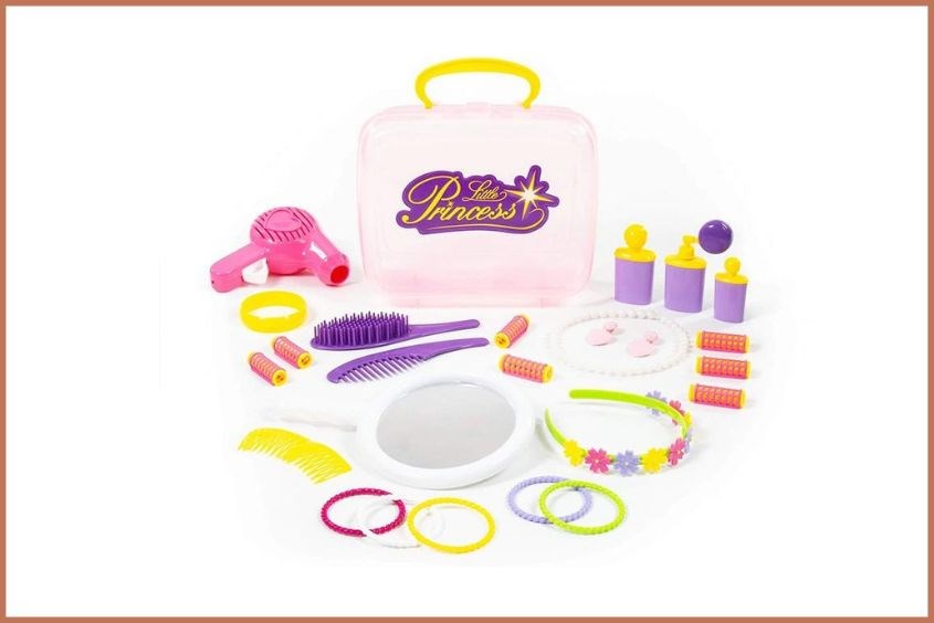 Bộ trang điểm công chúa nhỏ làm quà 1/6 cho bé gái rất ý nghĩa Bộ trang điểm công chúa nhỏ làm quà 1/6 cho bé gái rất ý nghĩa