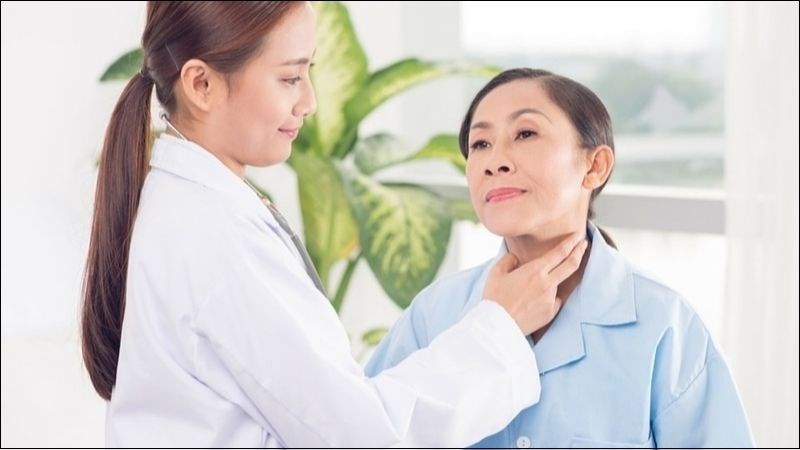 Bạn nên đến gặp bác sĩ khi có tình trạng thay đổi cân nặng bất thường