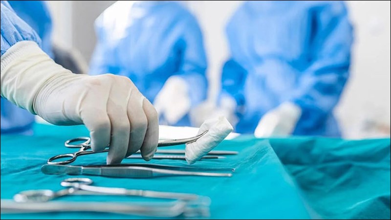 Phẫu thuật là một trong các phương pháp điều trị ung thư nướu hiện nay