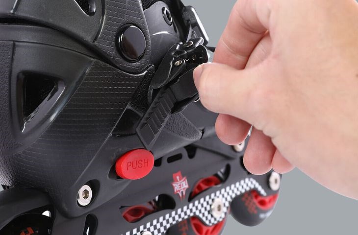 Patin AVACycle No.088 Size S có phần khóa giày có thể điều chỉnh để giày ôm chân hơn Patin AVACycle No.088 Size S có phần khóa giày có thể điều chỉnh để giày ôm chân hơn