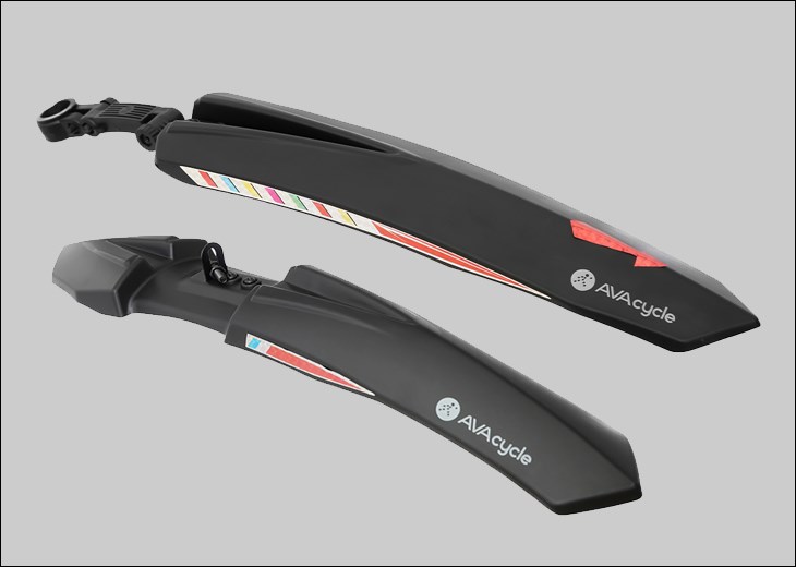 Chắn Bùn Trước Sau Xe Đạp AvaCycle 0260 Đen được làm từ nhựa tổng hợp chất lượng cao, có thể sử dụng bền bỉ dưới ánh nắng mặt trời và tác động của thời tiết
