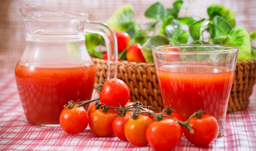 Nước ép cà chua thanh mát
