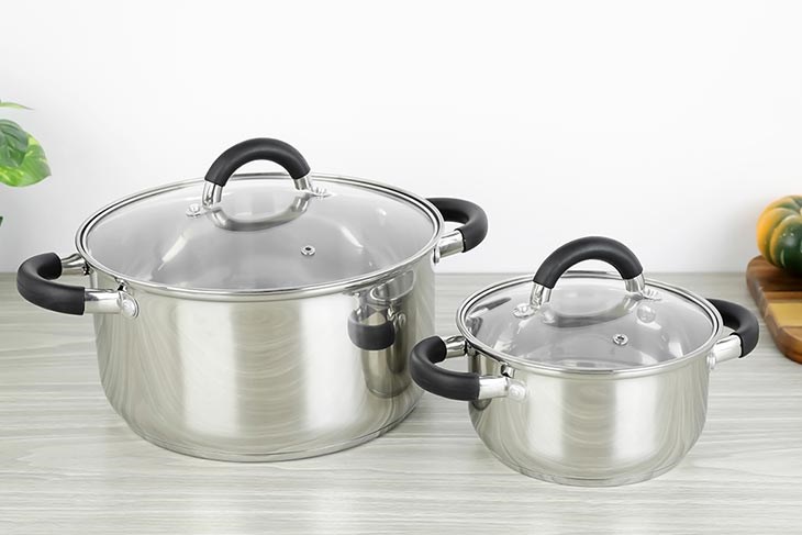 Bộ 2 nồi inox 3 đáy nắp kính Delites CW-S051-4A có thiết kế sáng bóng, tô điểm không gian bếp